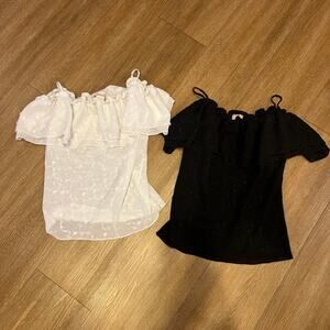 Cute  off the shoulder dressy tops sz small
